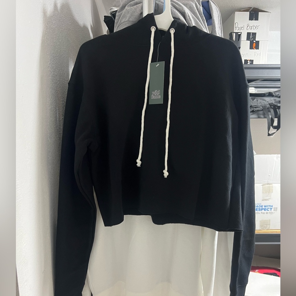 MULTI AVAILABLE - NEW Wild Fable Cropped Black Hoodie